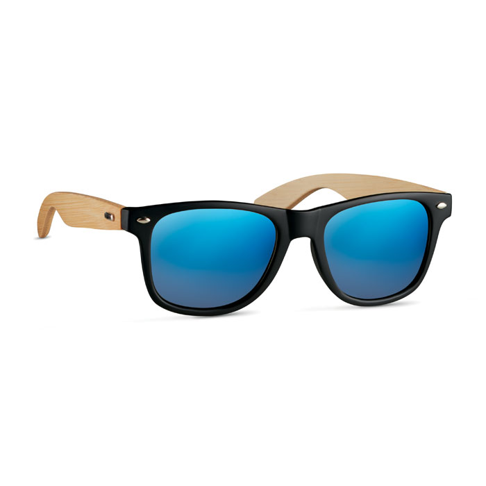 Sunglasses with bamboo legs